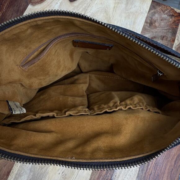 Patricia Nash Kirby Medium East West Leather Crossbody Map - Picture 7 of 15